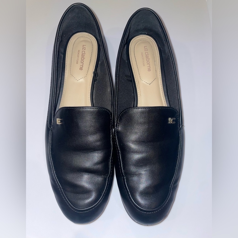 Liz Claiborne Women’s Round Toe Loafer